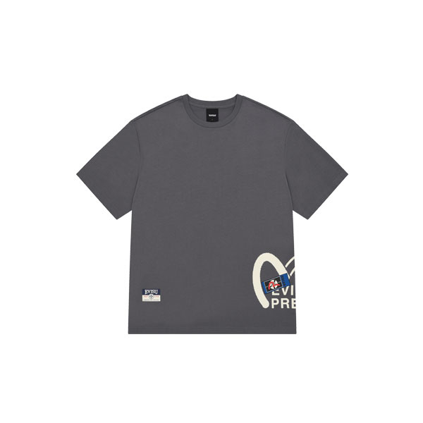 多色图像旗帜红色 TBC_EY2UTS928_CC